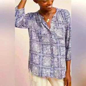 Anthropologie AKEMI + KIN Coconino 3/4 Sleeve Button Down Top Size M Blue Motif